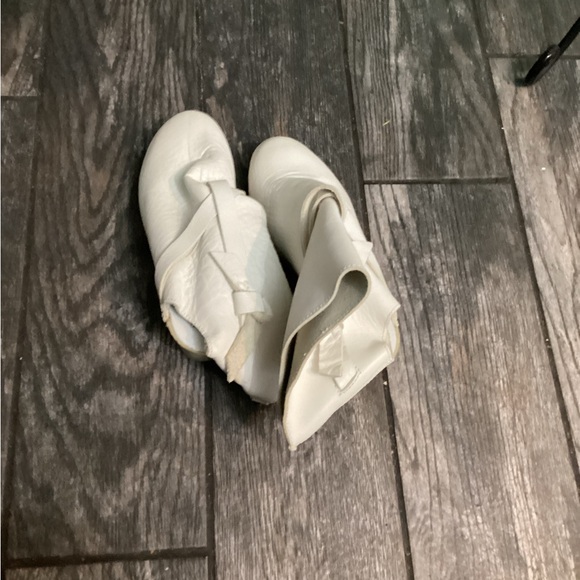 💥PRICE DROP💥 Calou Stockholm Cut Out Boot - NWOT - Picture 2 of 6